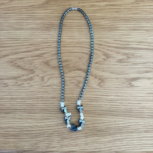 Hematite Beaded Necklace w/ White Howlite Cluster Focal Boho Gemstone - Picture 4 of 6